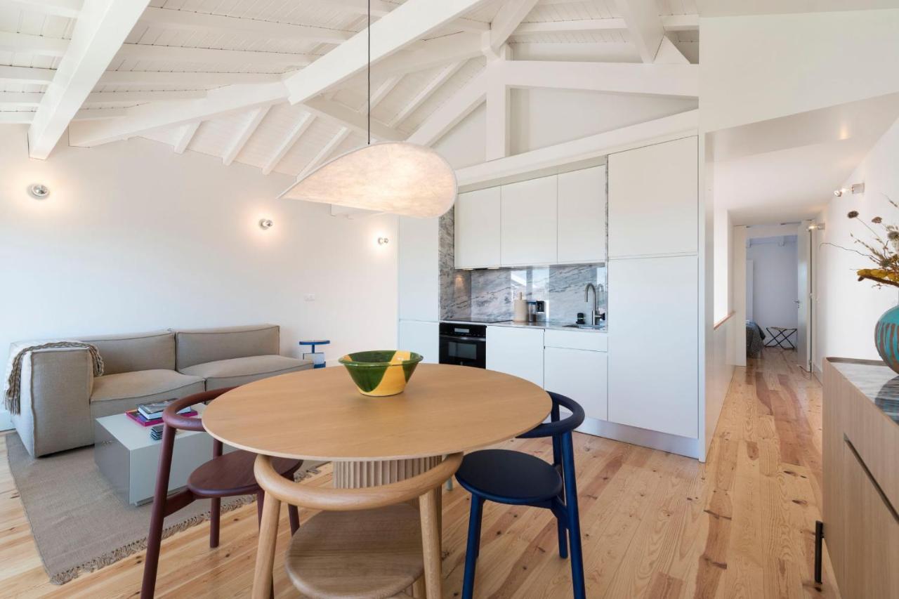 Boavista Penthouse W/ 2 Balconies & Ac By Lovelystay Porto Luaran gambar