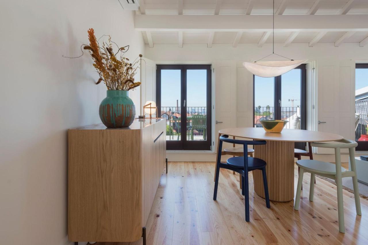 Boavista Penthouse W/ 2 Balconies & Ac By Lovelystay Porto Luaran gambar