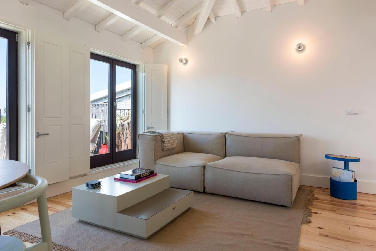 Boavista Penthouse W/ 2 Balconies & Ac By Lovelystay Porto Luaran gambar